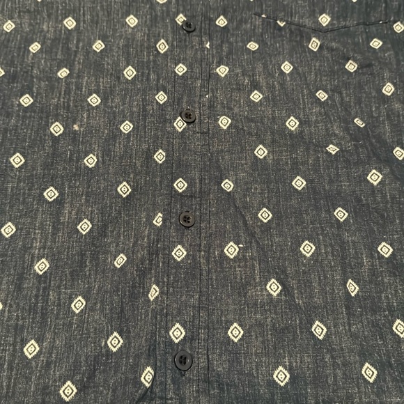 Men’s button down - Picture 2 of 2